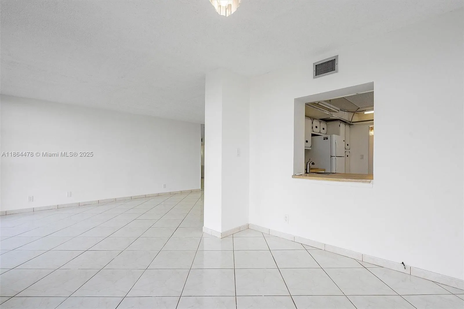 600 Parkview Dr, #525