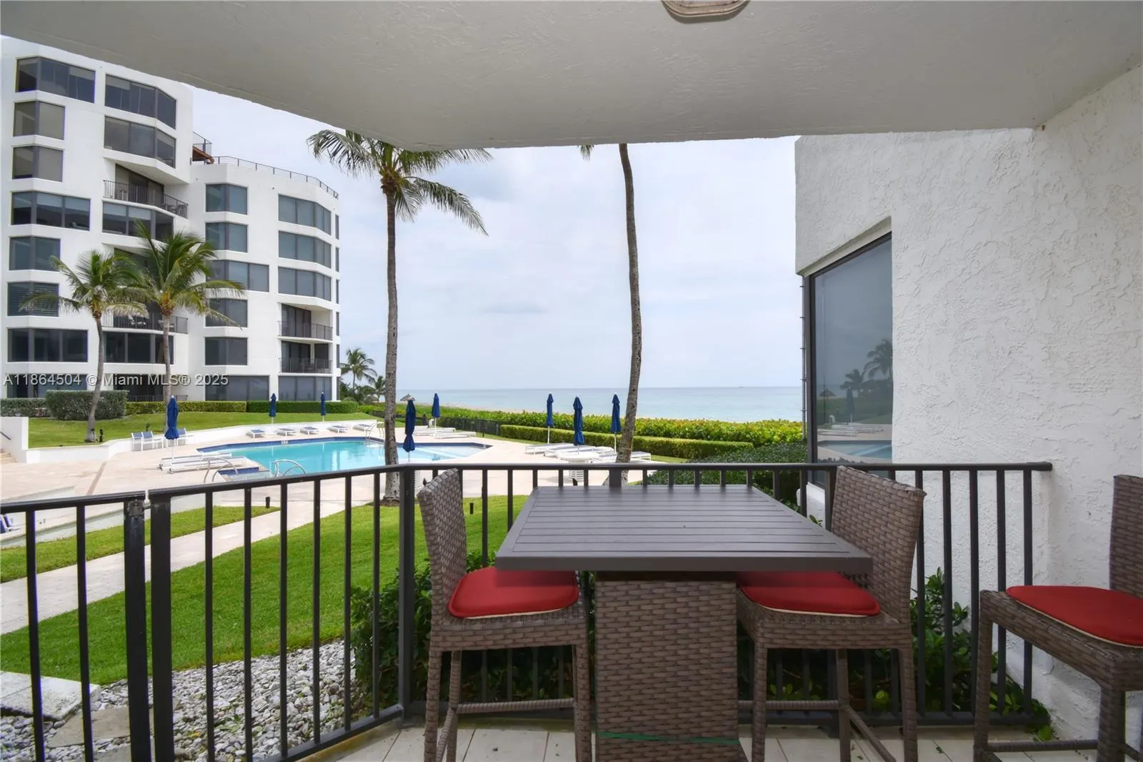 2575 S Ocean Blvd, #105S