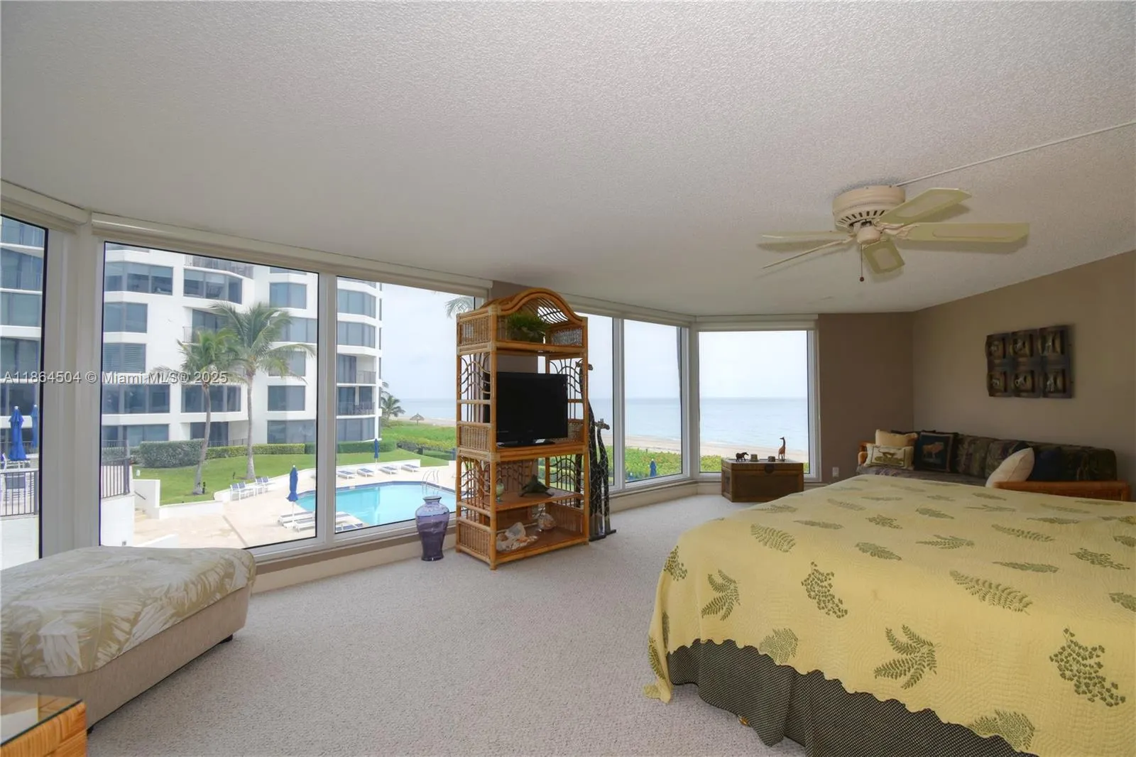 2575 S Ocean Blvd, #105S