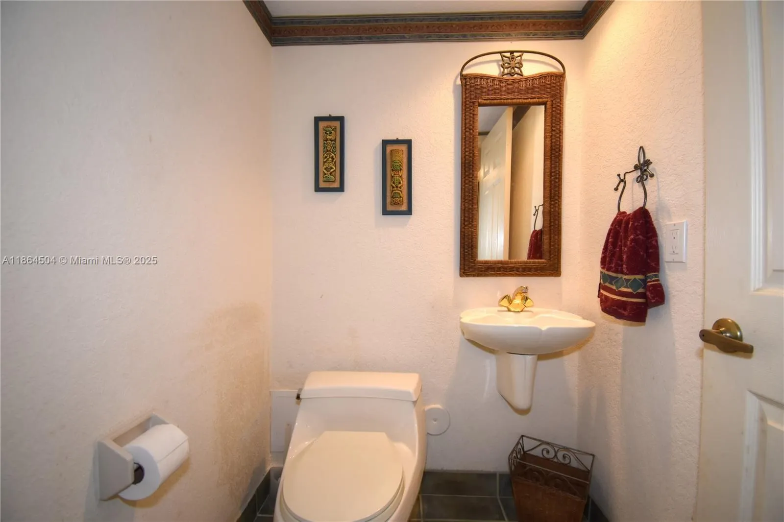 2575 S Ocean Blvd, #105S