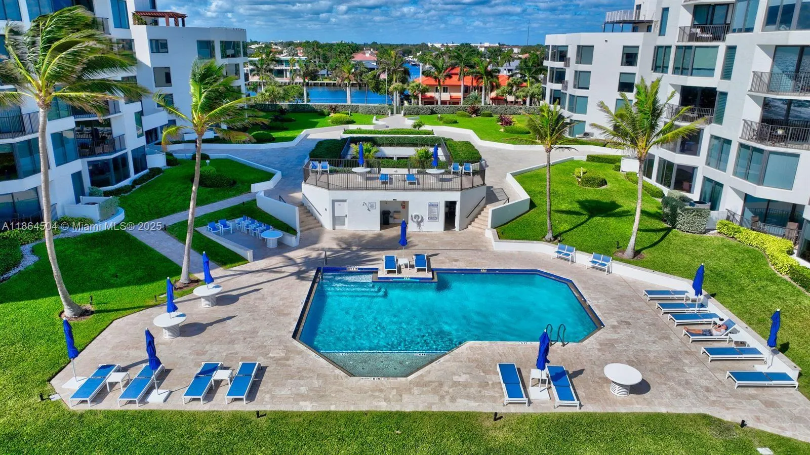 2575 S Ocean Blvd, #105S