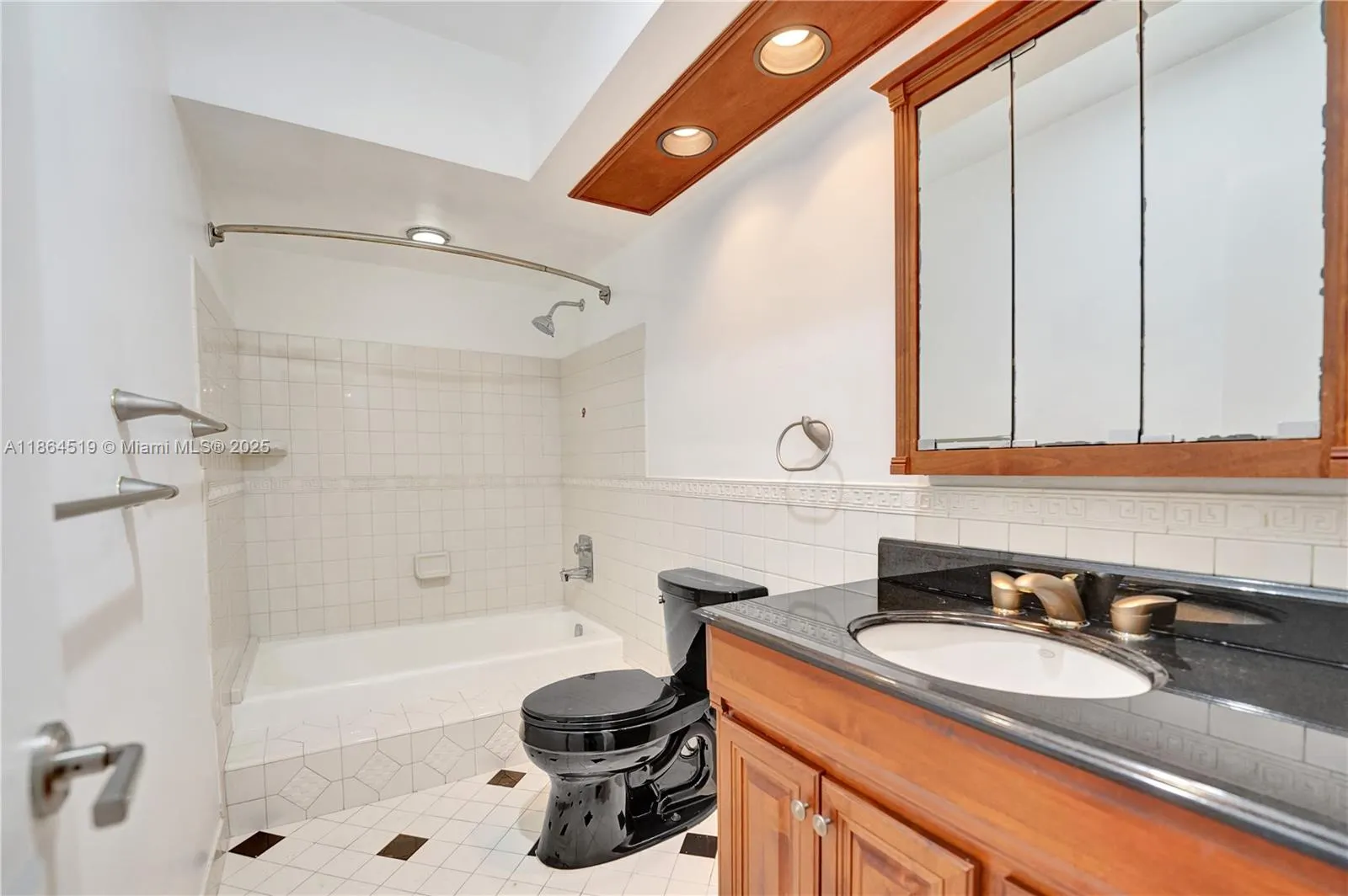 5708 Mulberry Dr, #5708