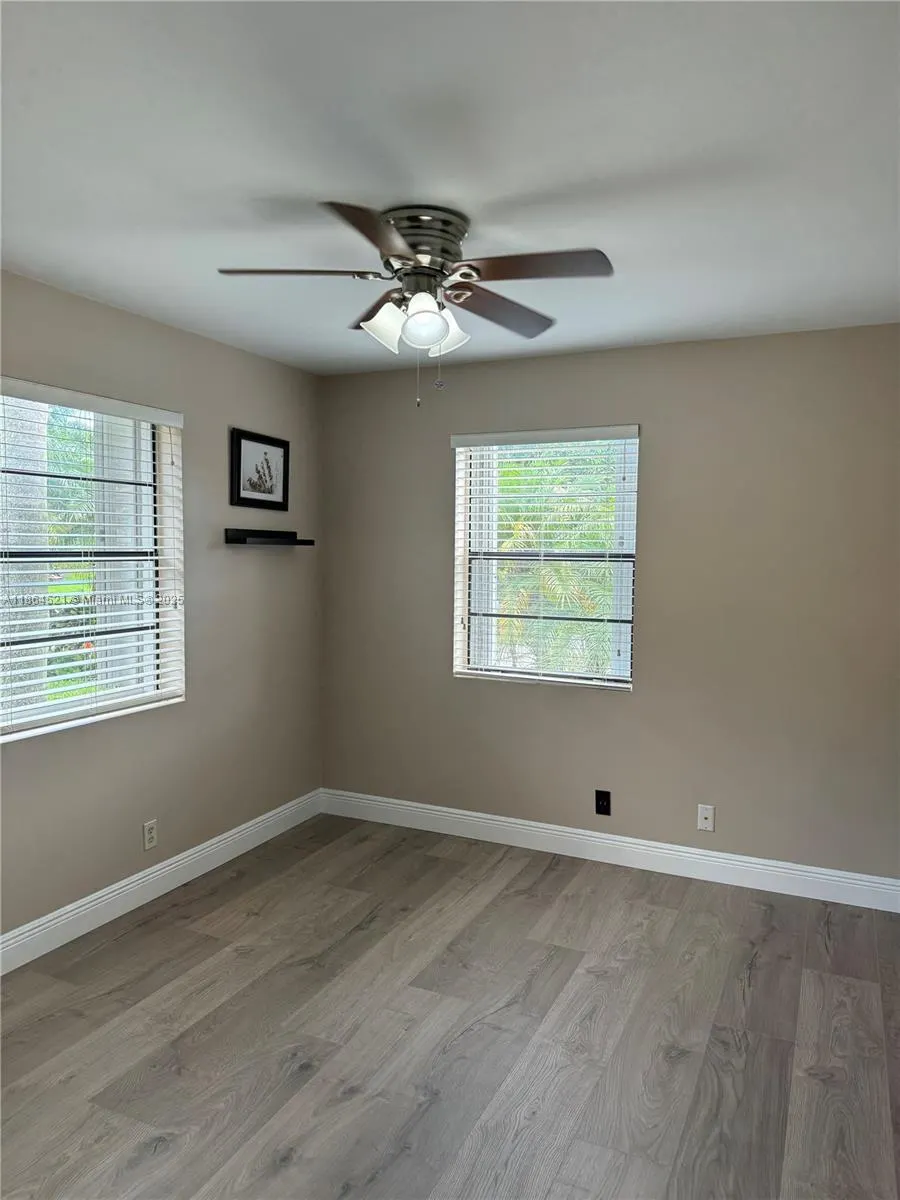 2208 Charleston, #2208