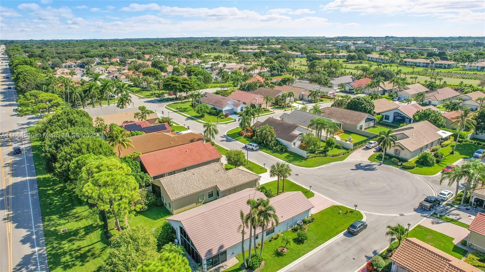 10261 S Lexington Lakes Blvd S