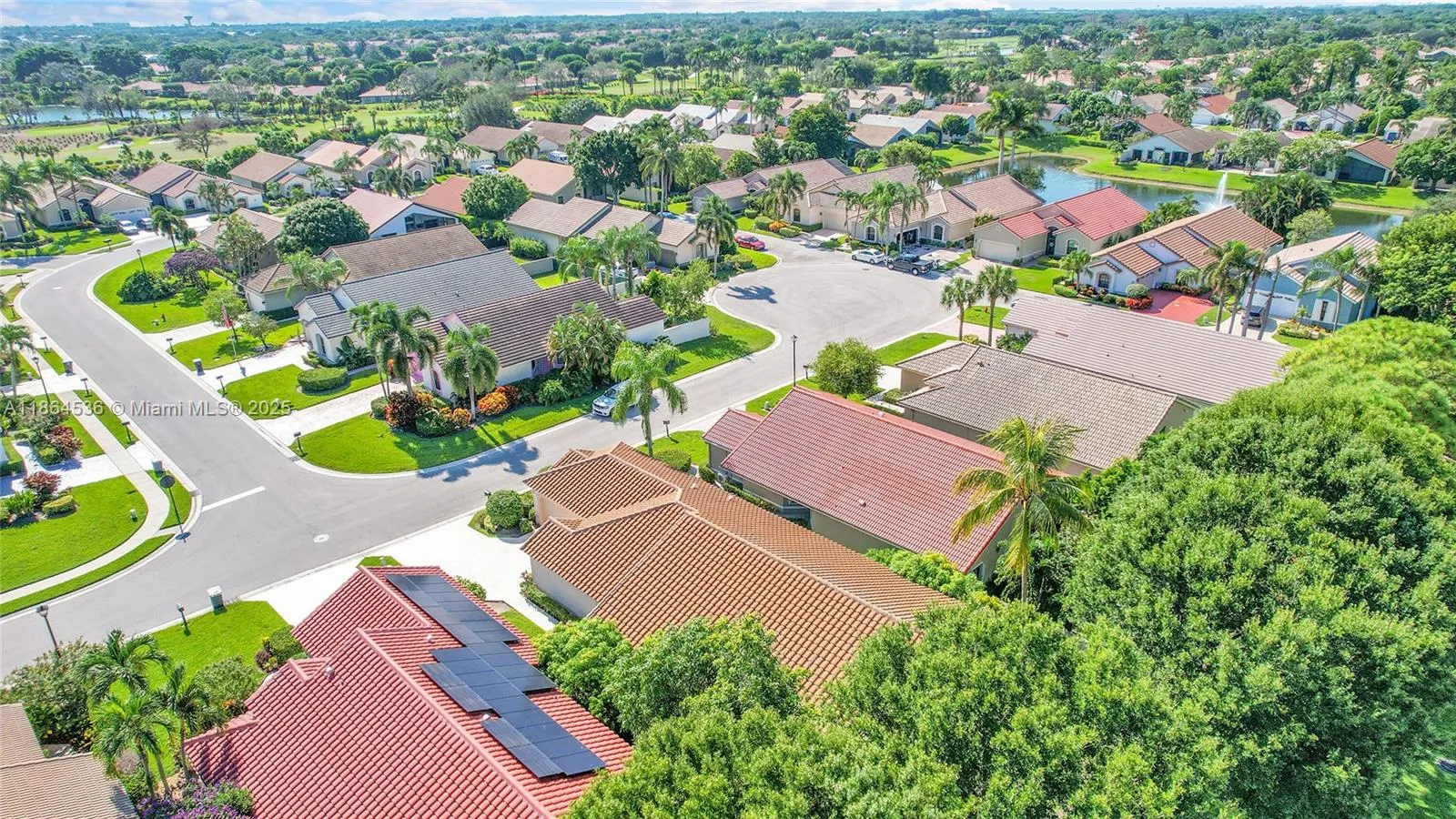 10261 S Lexington Lakes Blvd S