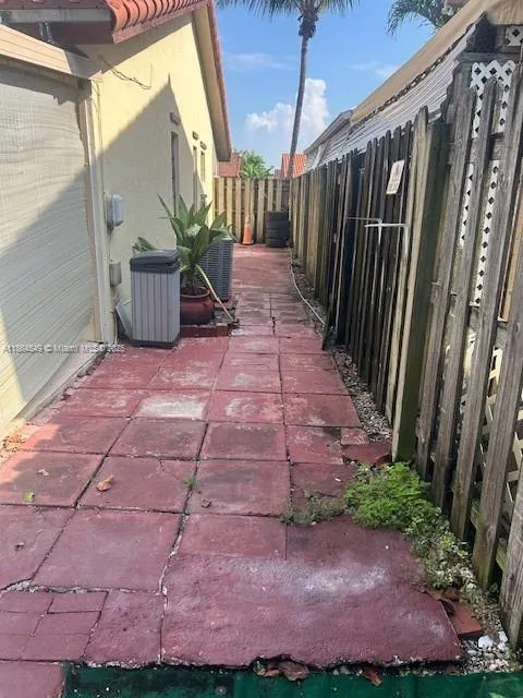 13548 SW 64th Ter, #1