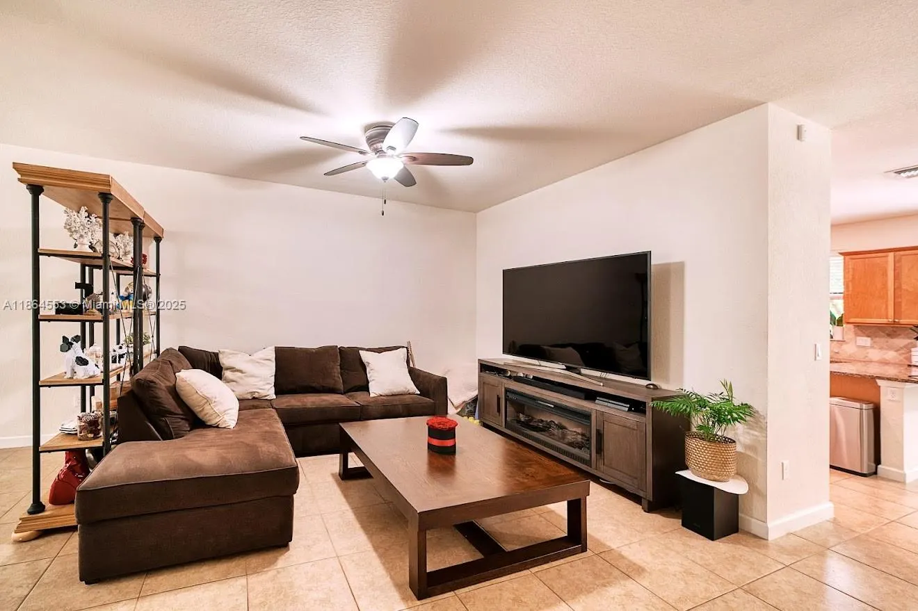 3962 Devenshire Ct