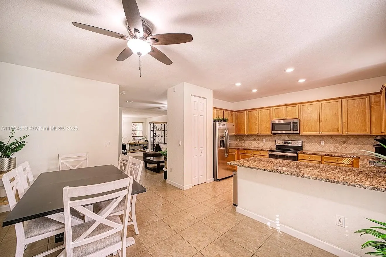 3962 Devenshire Ct