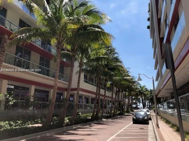777 N Ocean Dr, #S322
