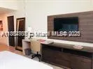 777 N Ocean Dr, #S322