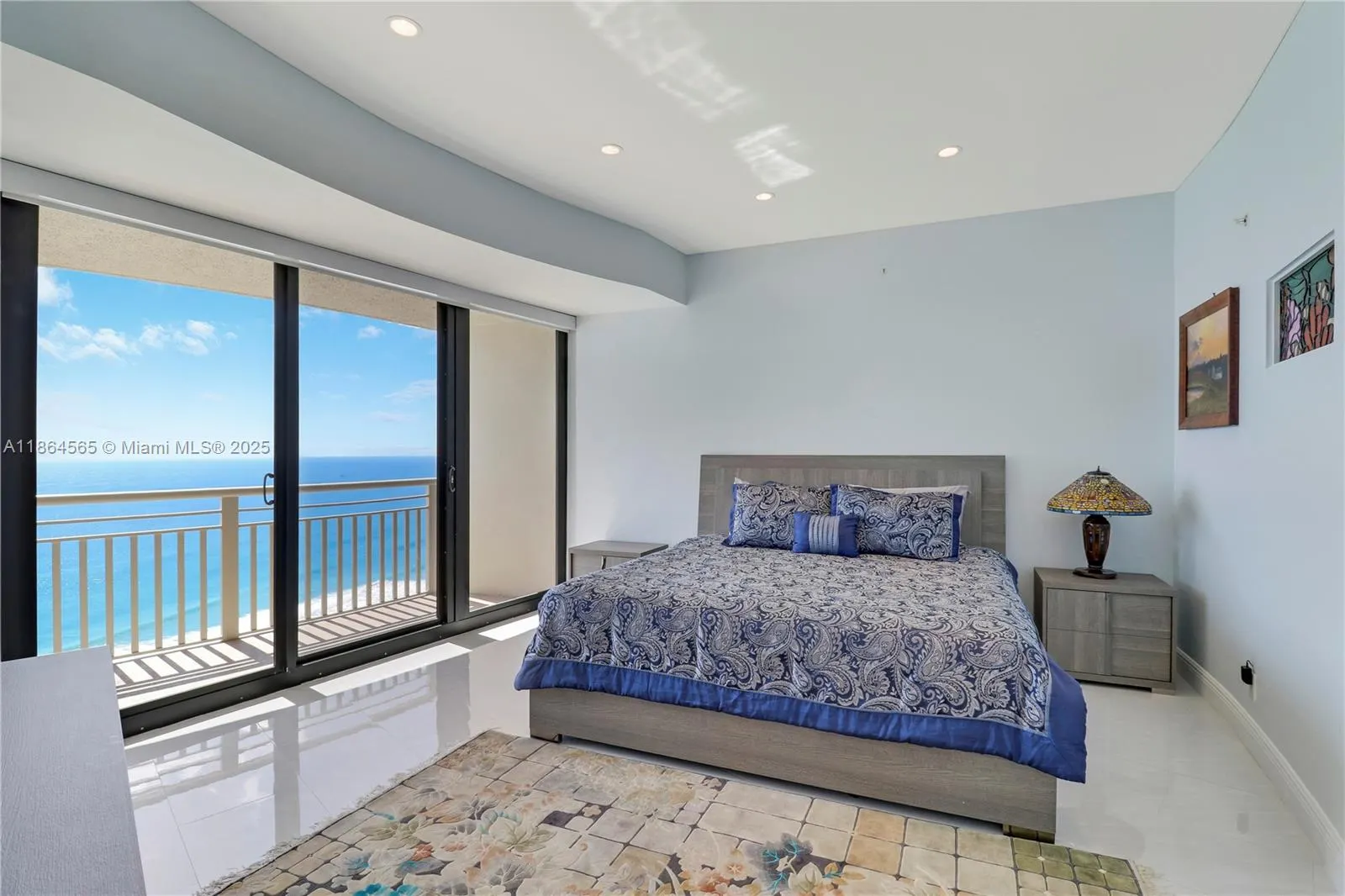 3000 N Ocean Dr, #PH-D