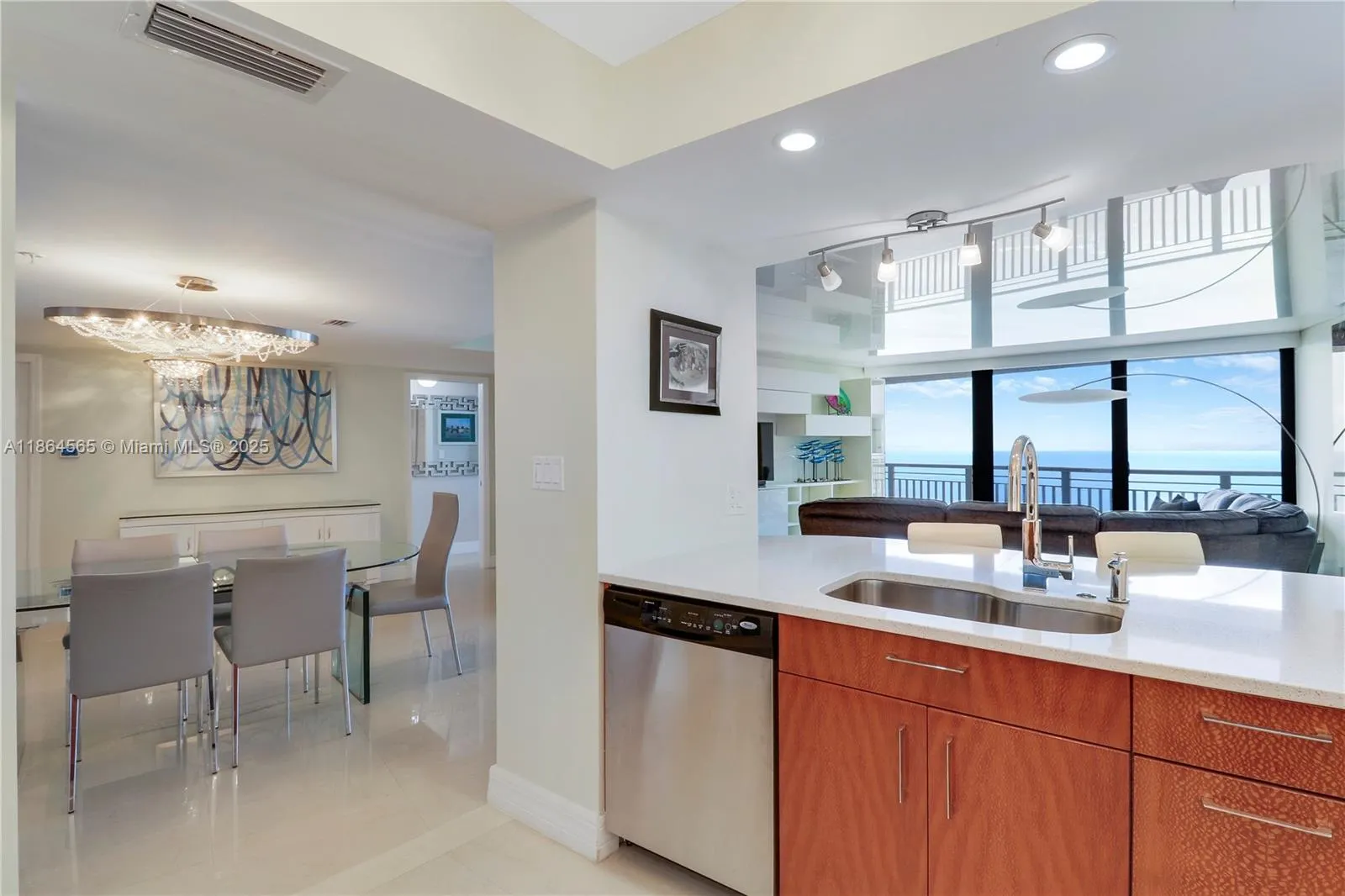 3000 N Ocean Dr, #PH-D