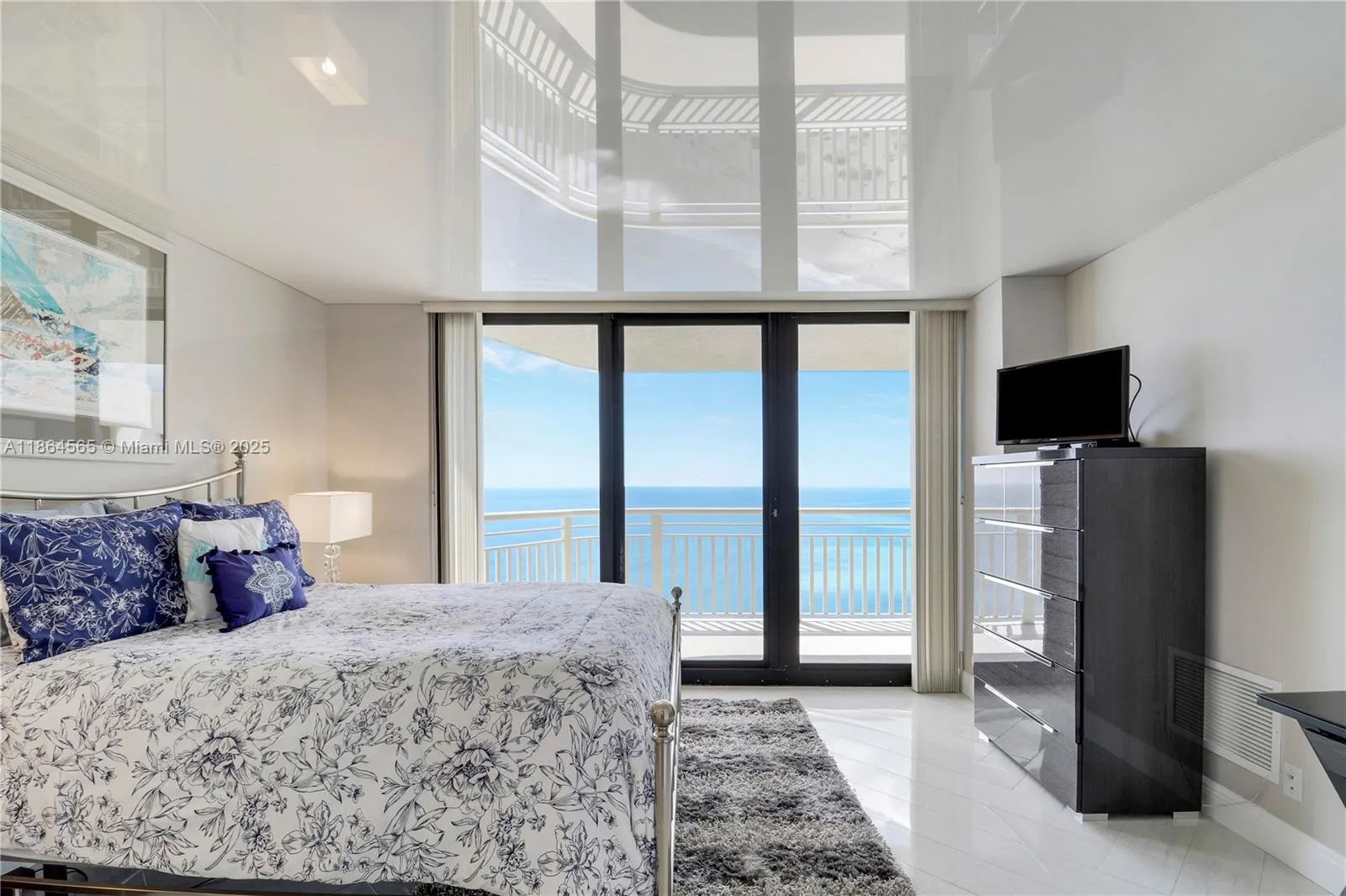 3000 N Ocean Dr, #PH-D