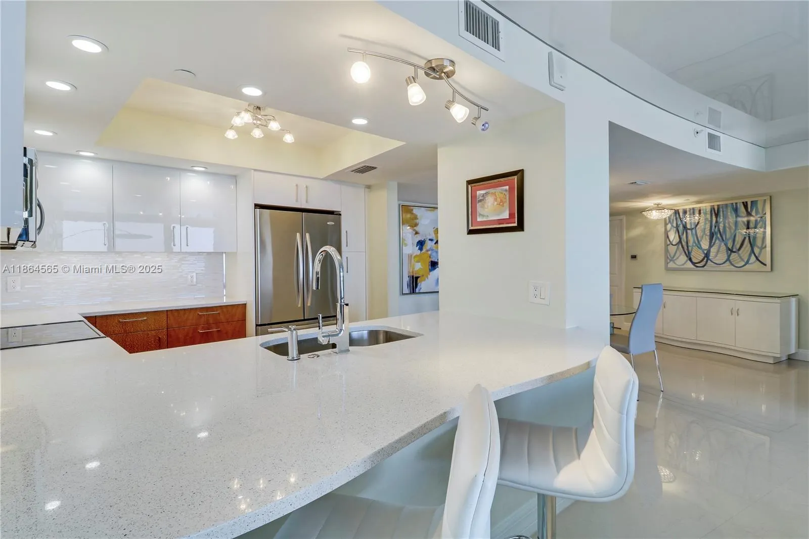 3000 N Ocean Dr, #PH-D