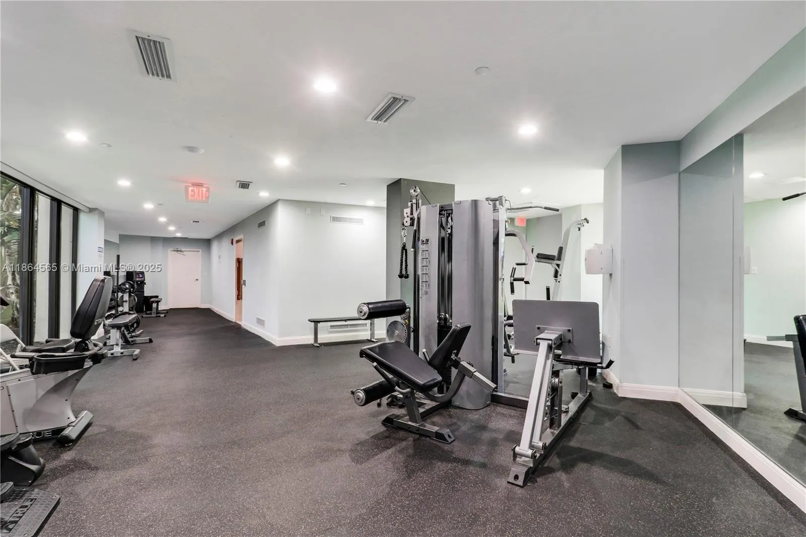 3000 N Ocean Dr, #PH-D