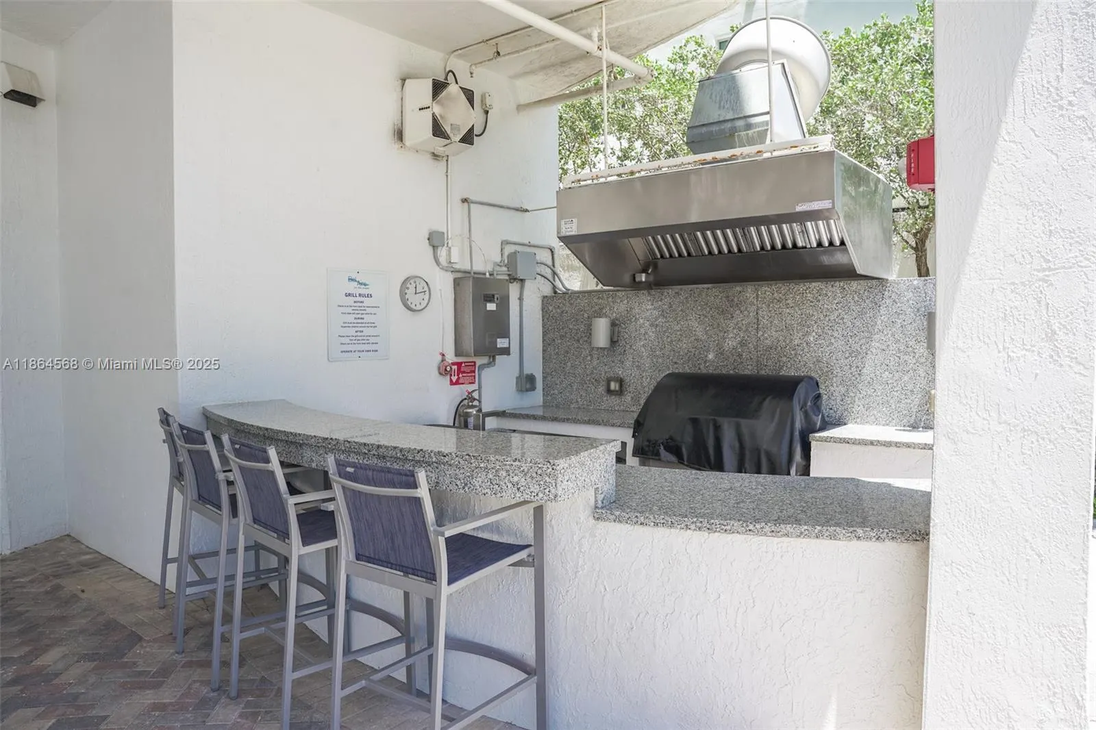 6515 Collins Ave, #1709