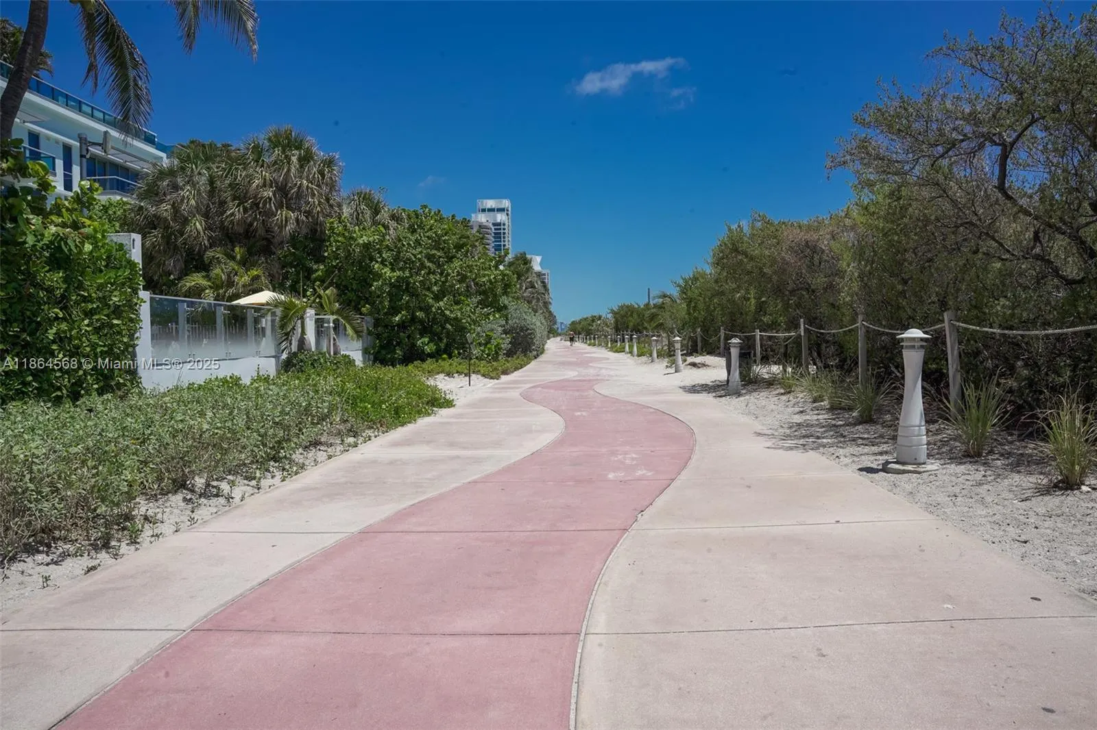 6515 Collins Ave, #1709