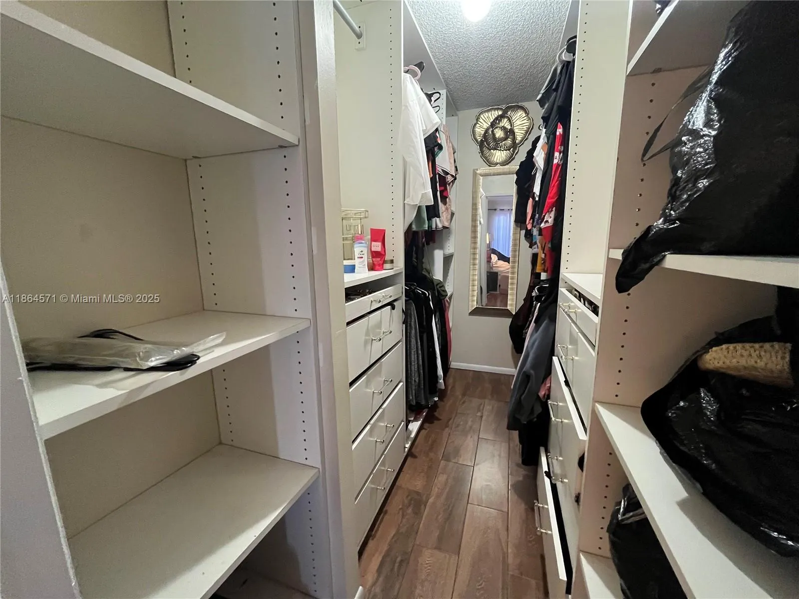 4164 Inverrary Dr, #215