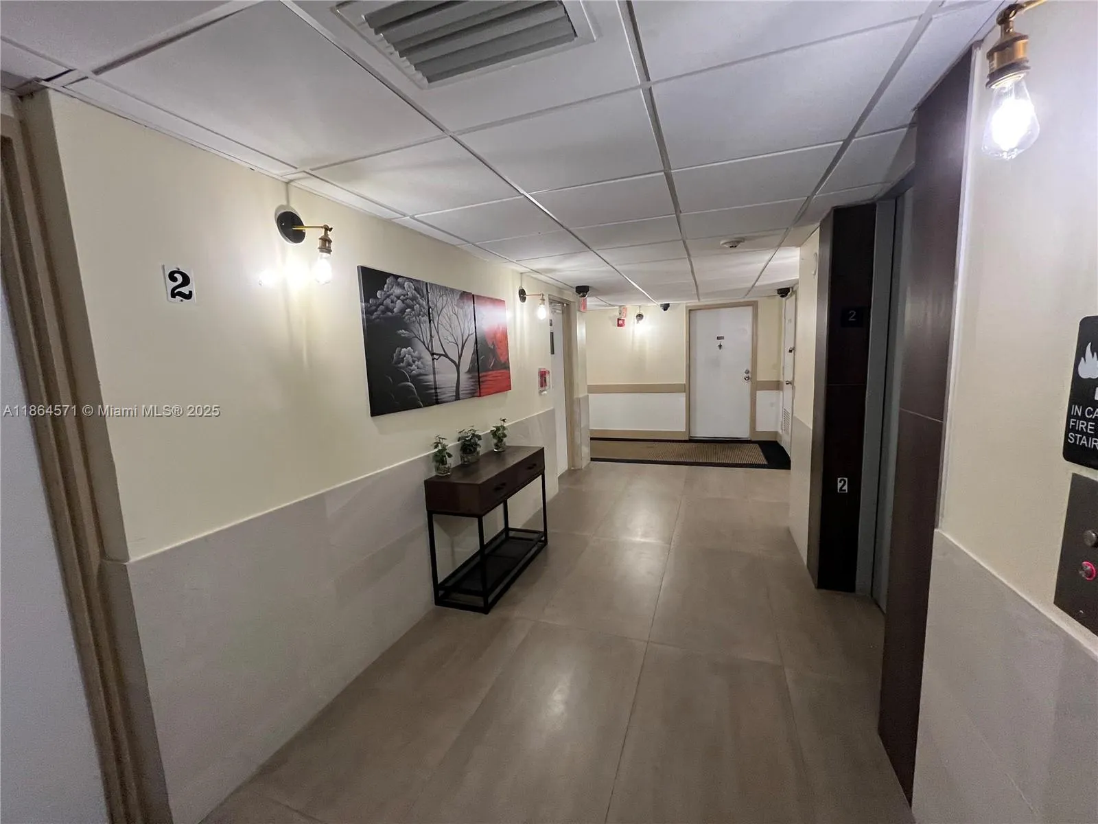 4164 Inverrary Dr, #215