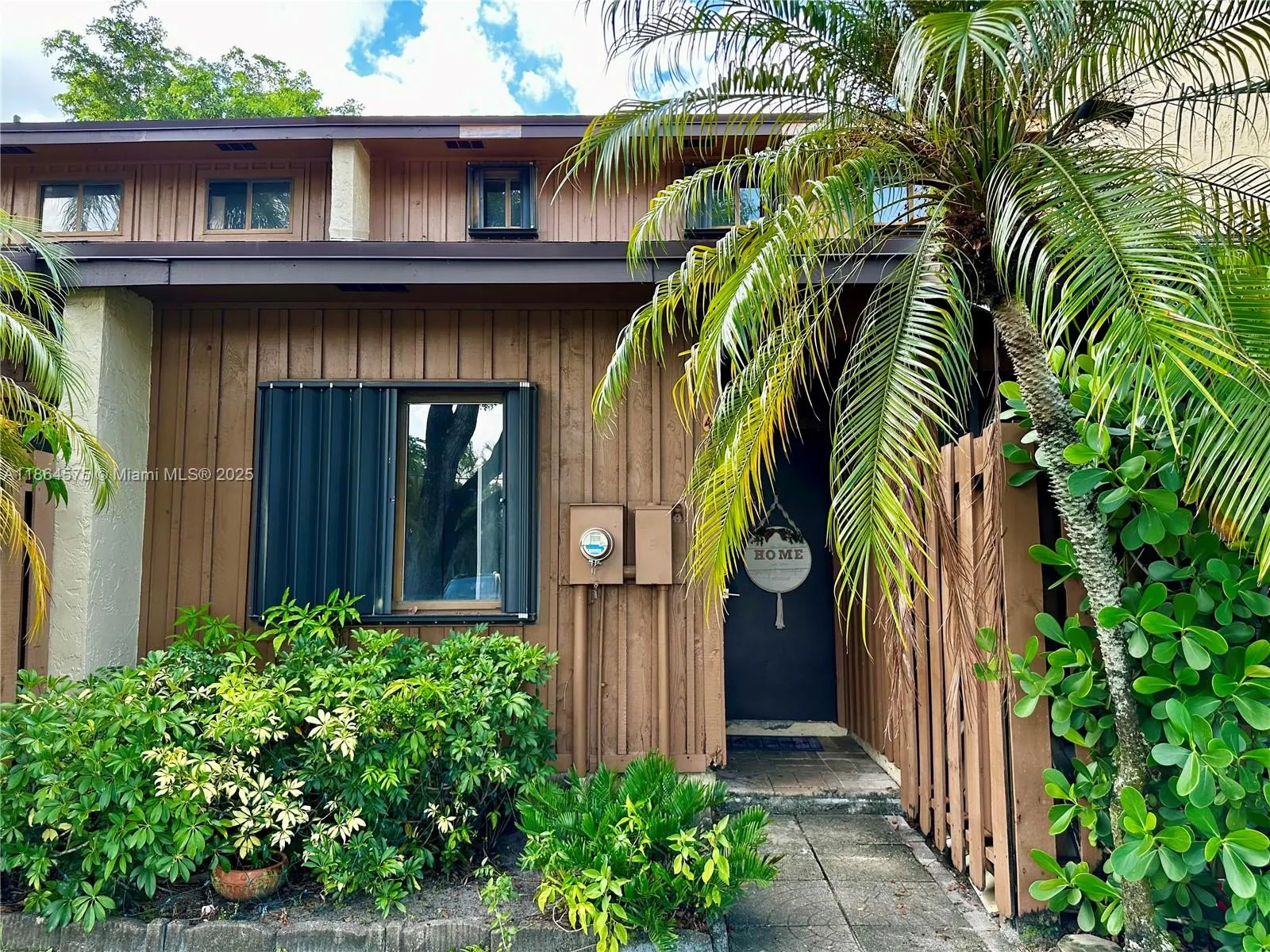 4245 S Pine Island Rd