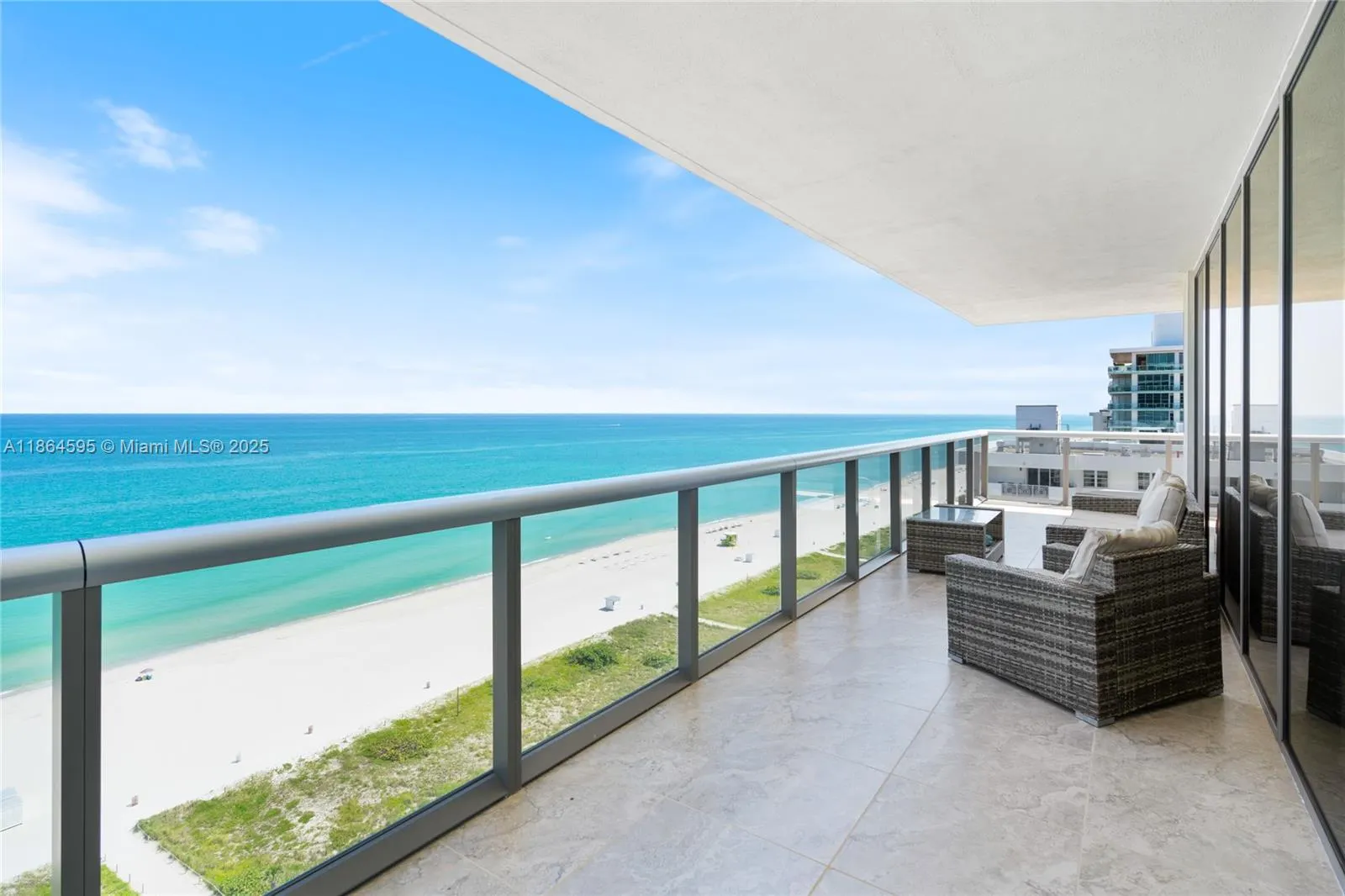5875 Collins Ave, #1902