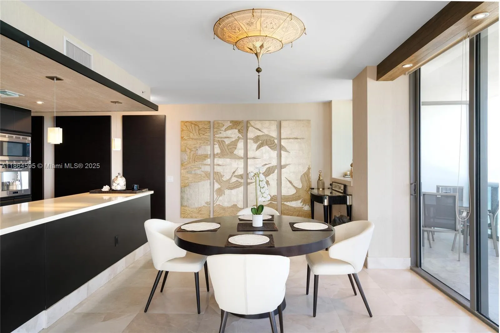 5875 Collins Ave, #1902