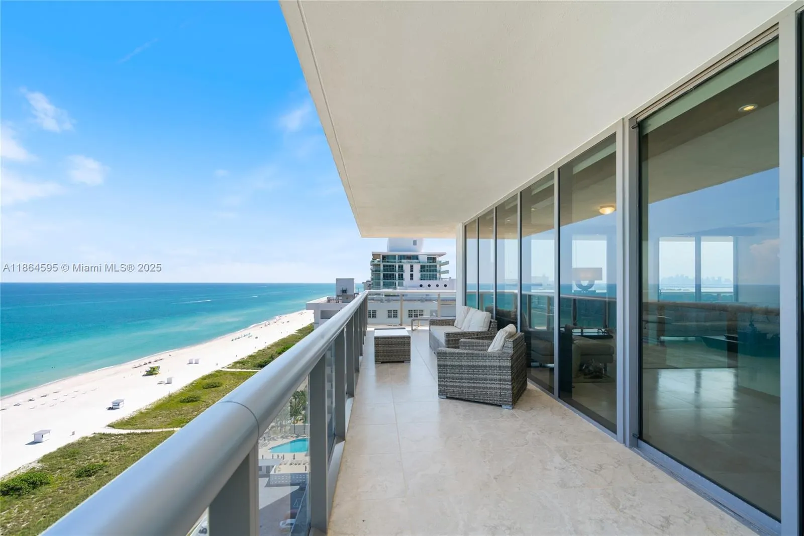 5875 Collins Ave, #1902