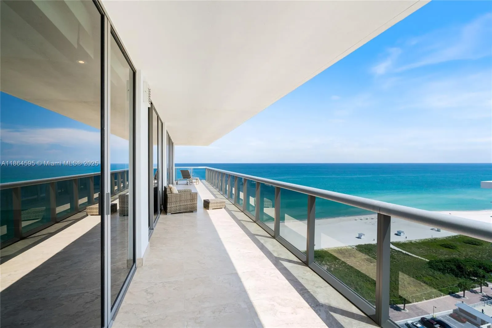 5875 Collins Ave, #1902