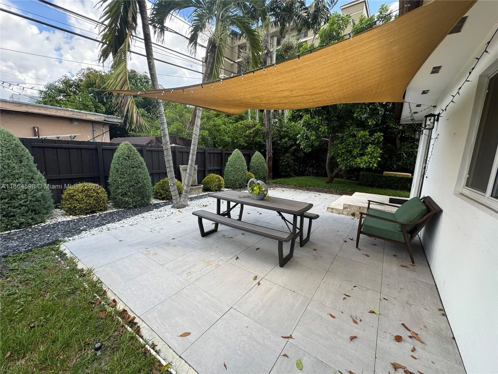 146 Ponce De Leon Blvd, #n/a