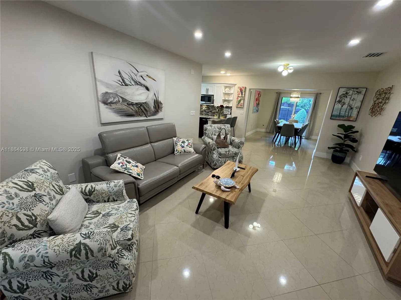 146 Ponce De Leon Blvd, #n/a