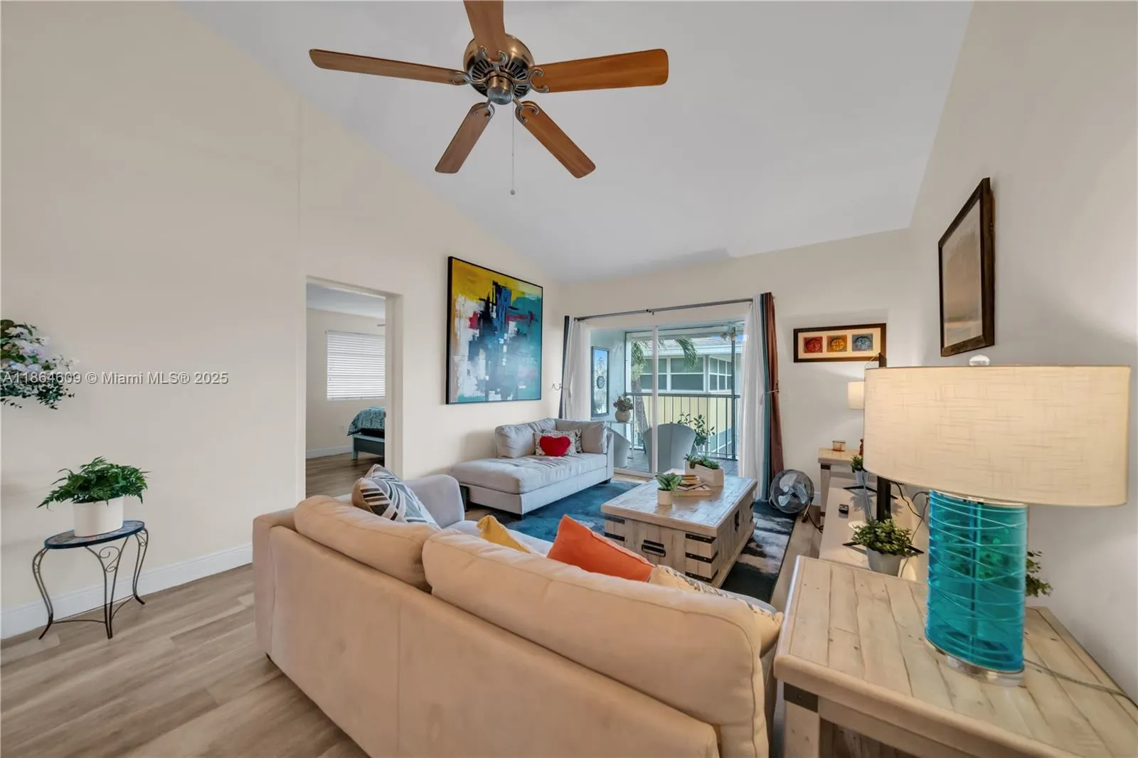 4613 SE 5TH AVE, #B210