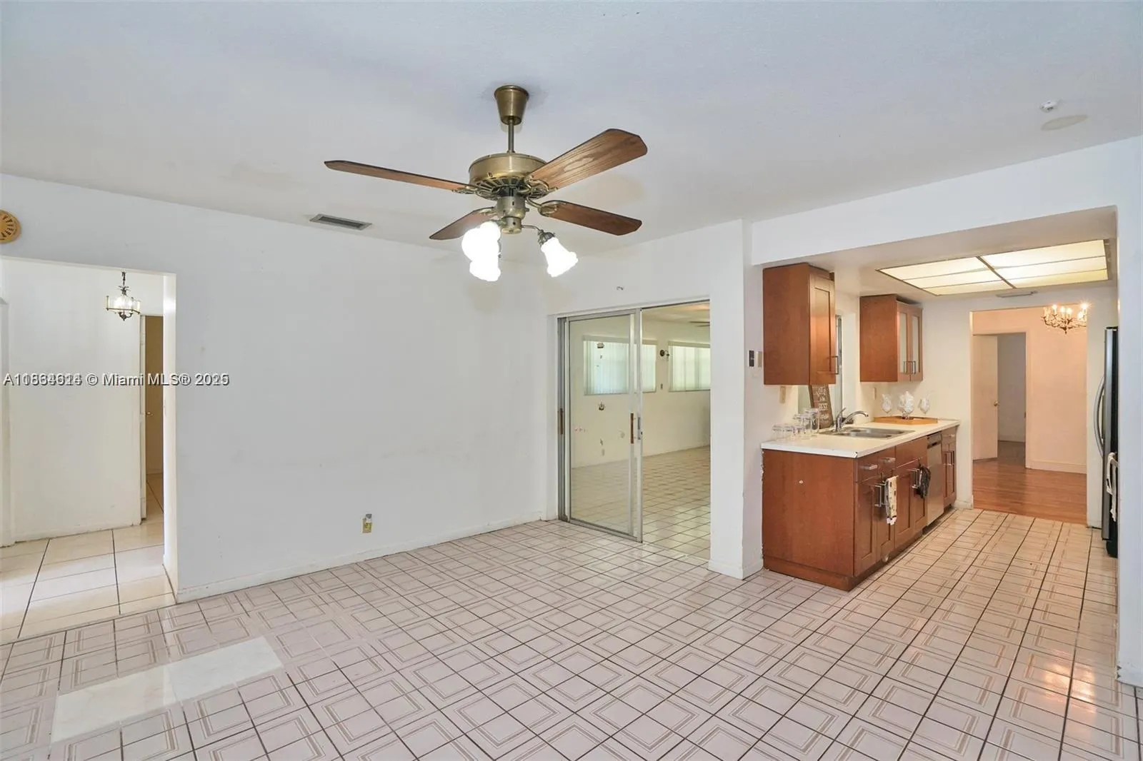 4411 NW 14th St