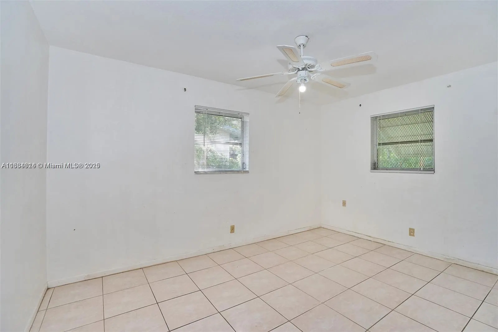 4411 NW 14th St
