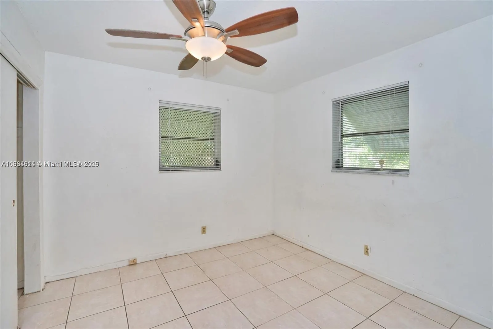 4411 NW 14th St