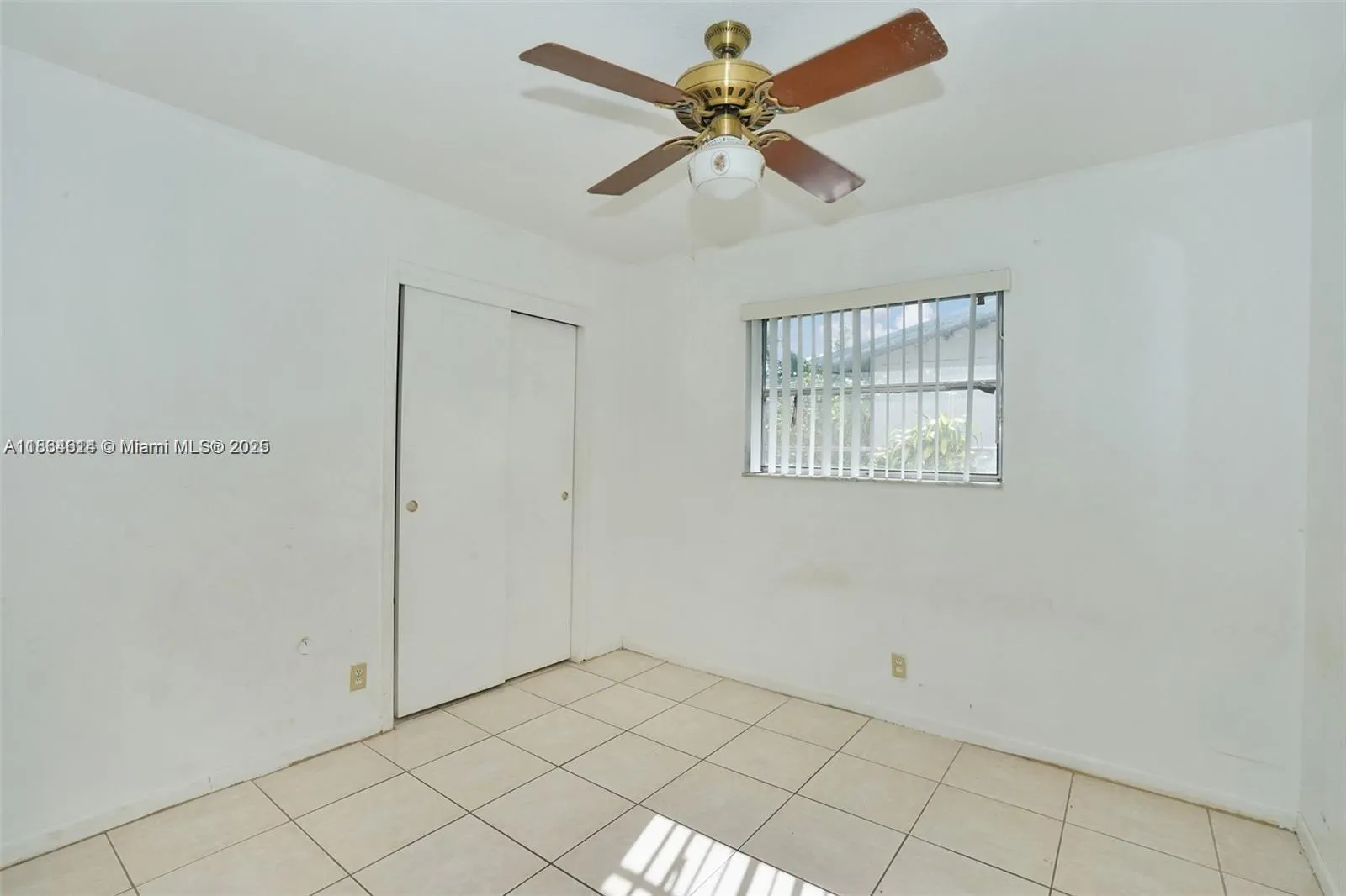 4411 NW 14th St