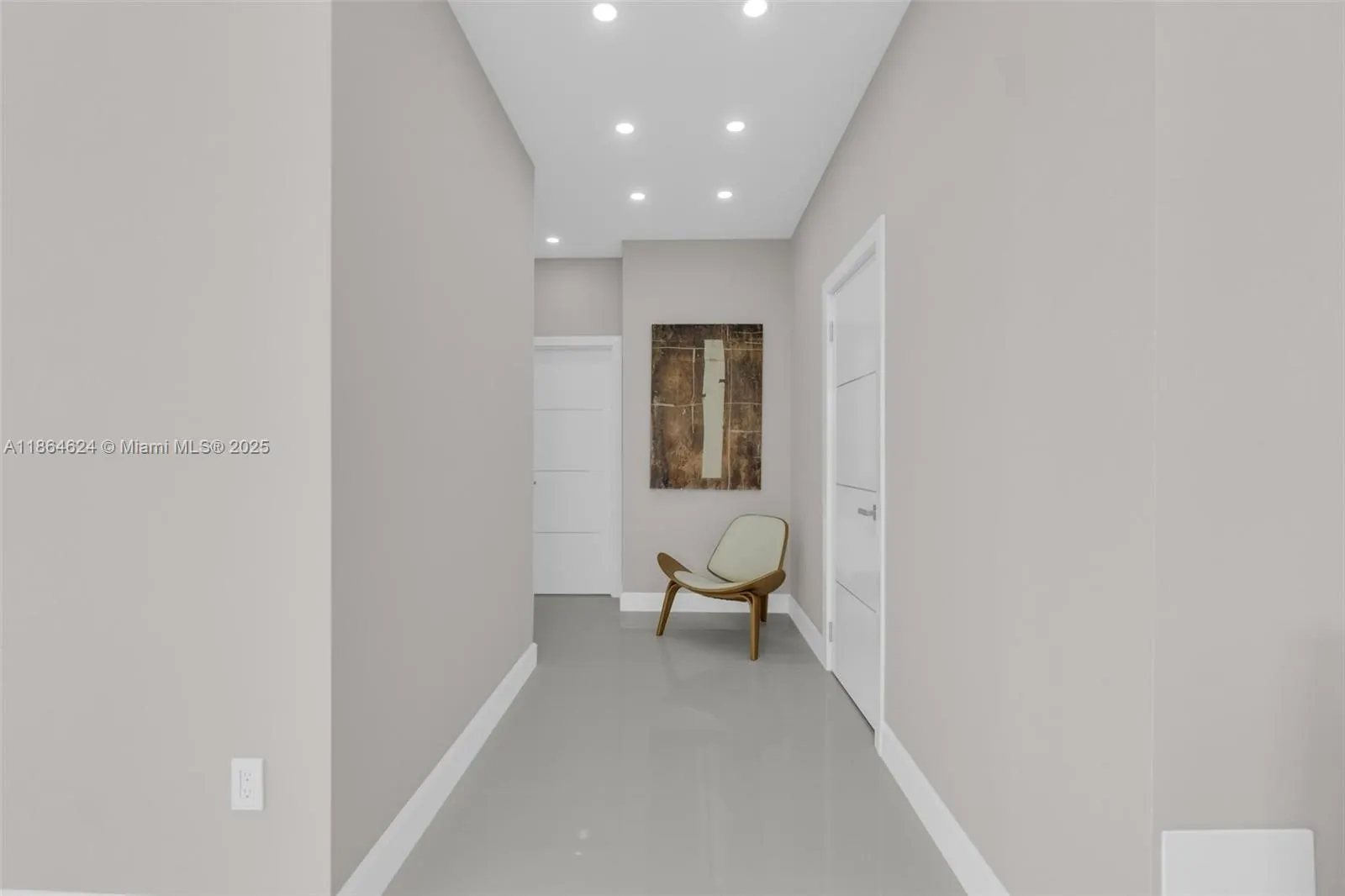 18011 Biscayne Blvd, #PH04