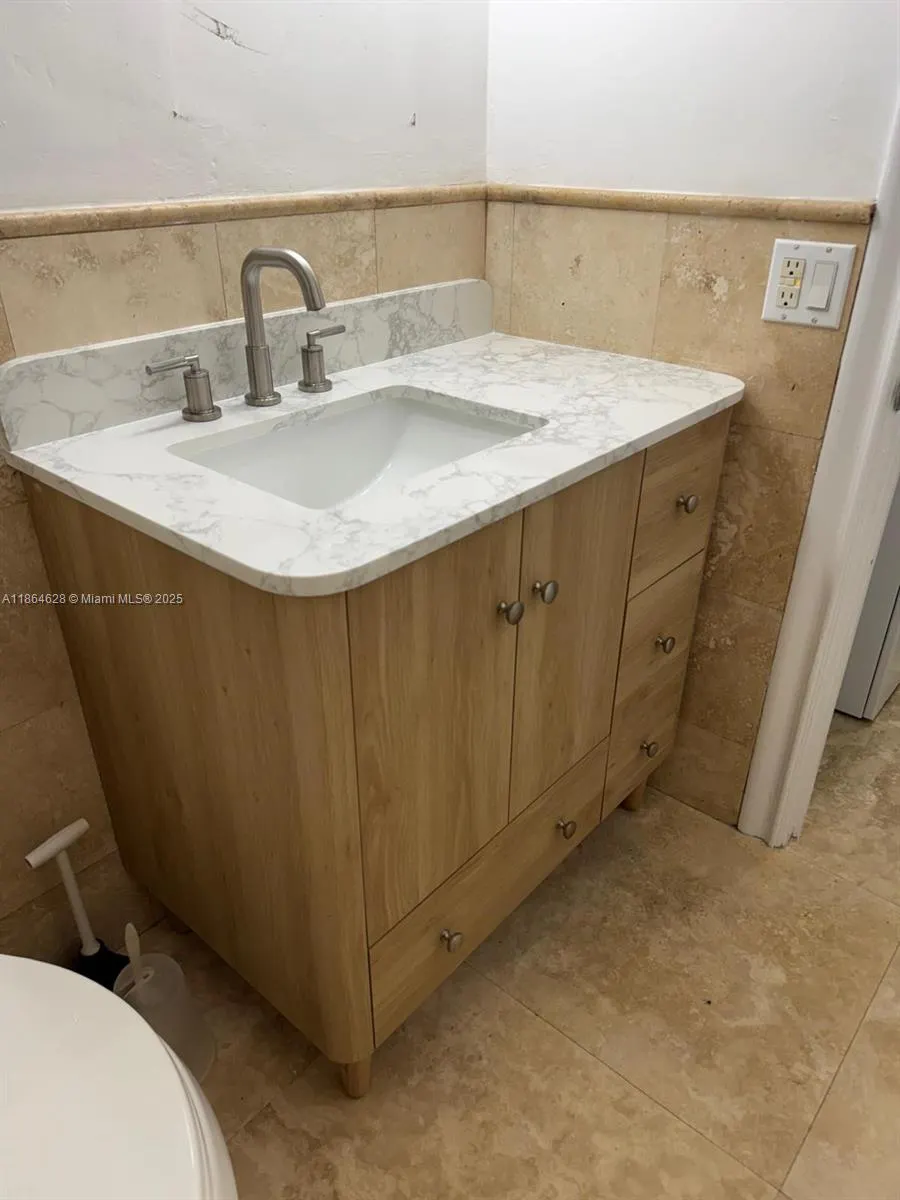 65 Washington Ave, #4