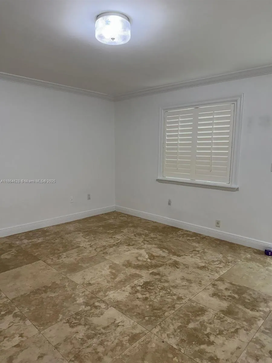 65 Washington Ave, #4