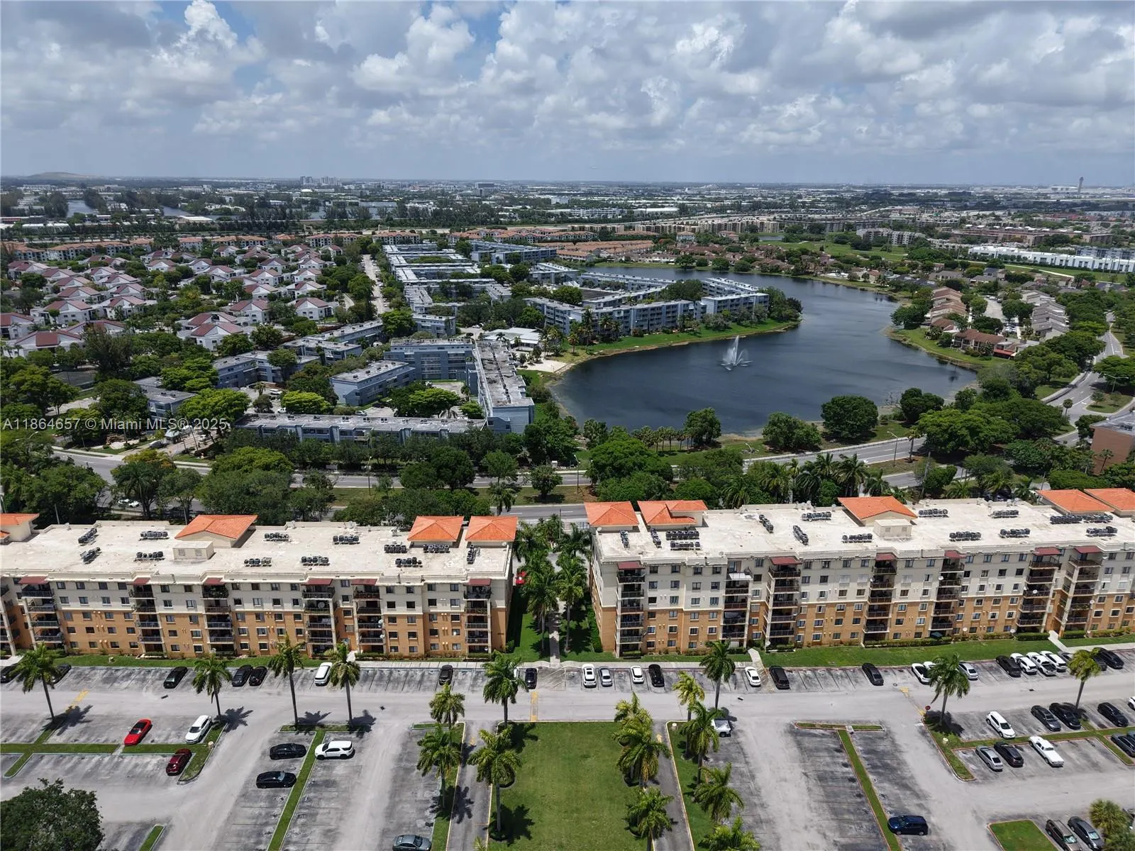 9340 Fontainebleau Blvd, #W312