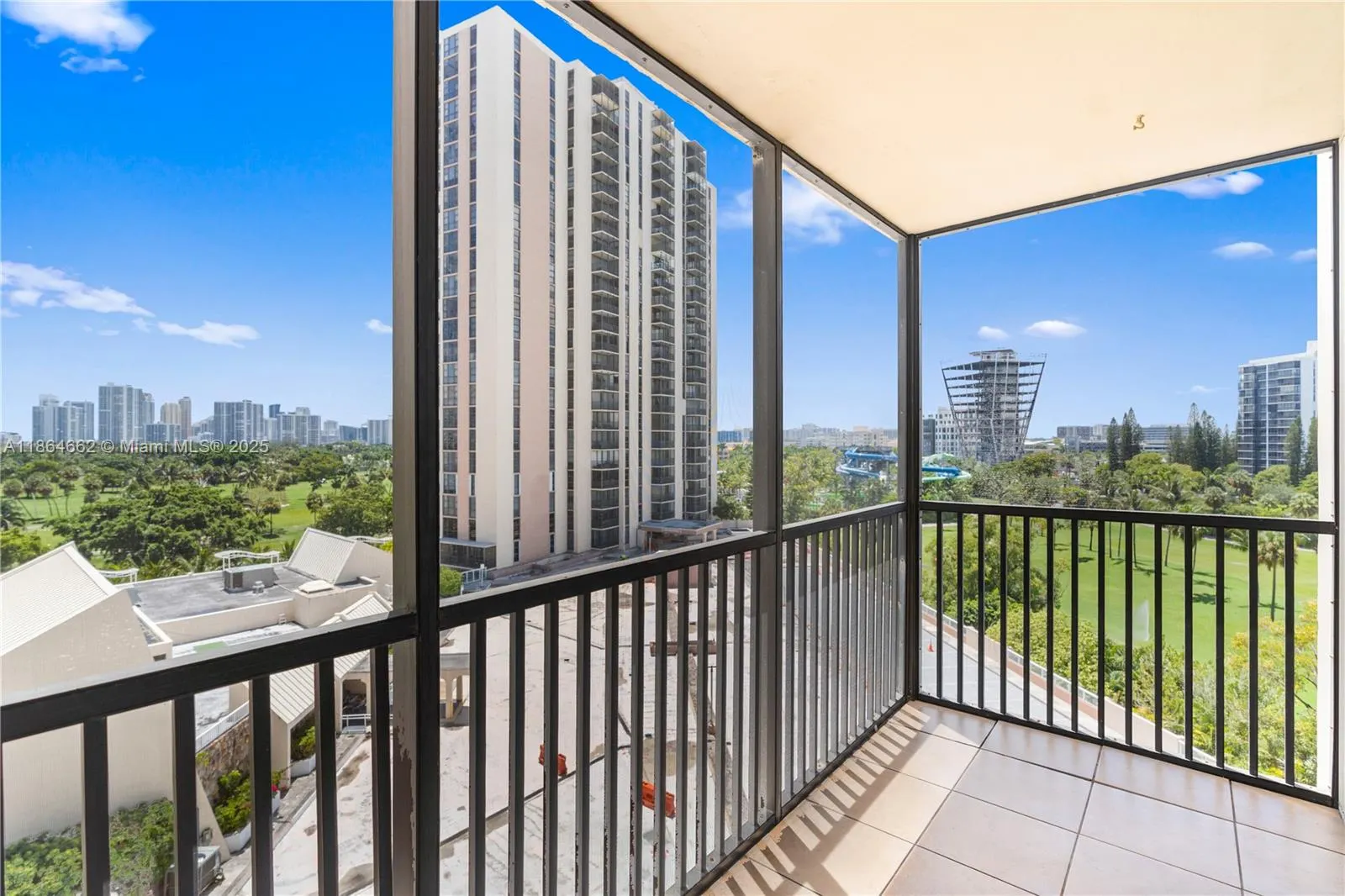 20301 W Country Club Dr, #829