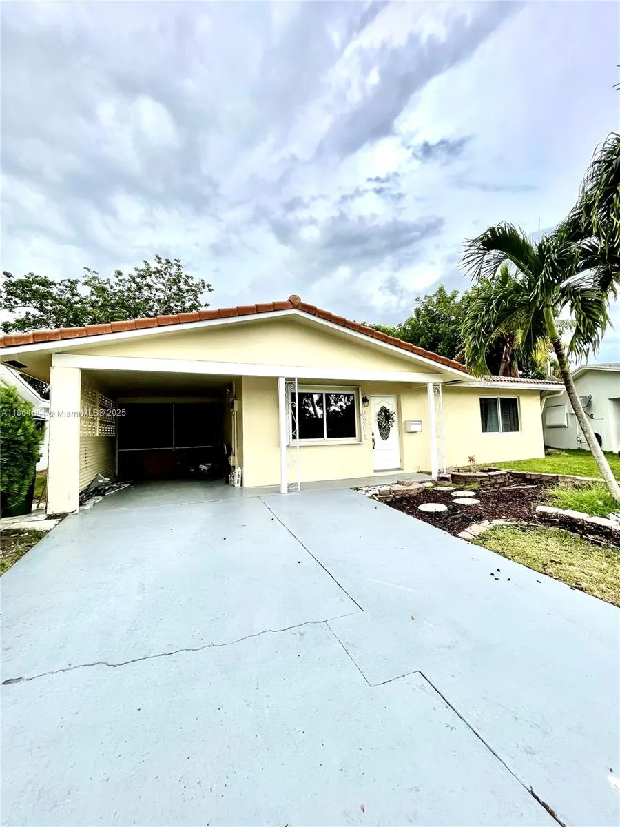 2301 NW 55th St, #2301