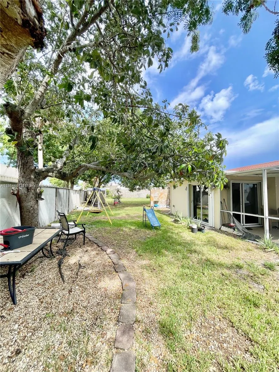 2301 NW 55th St, #2301