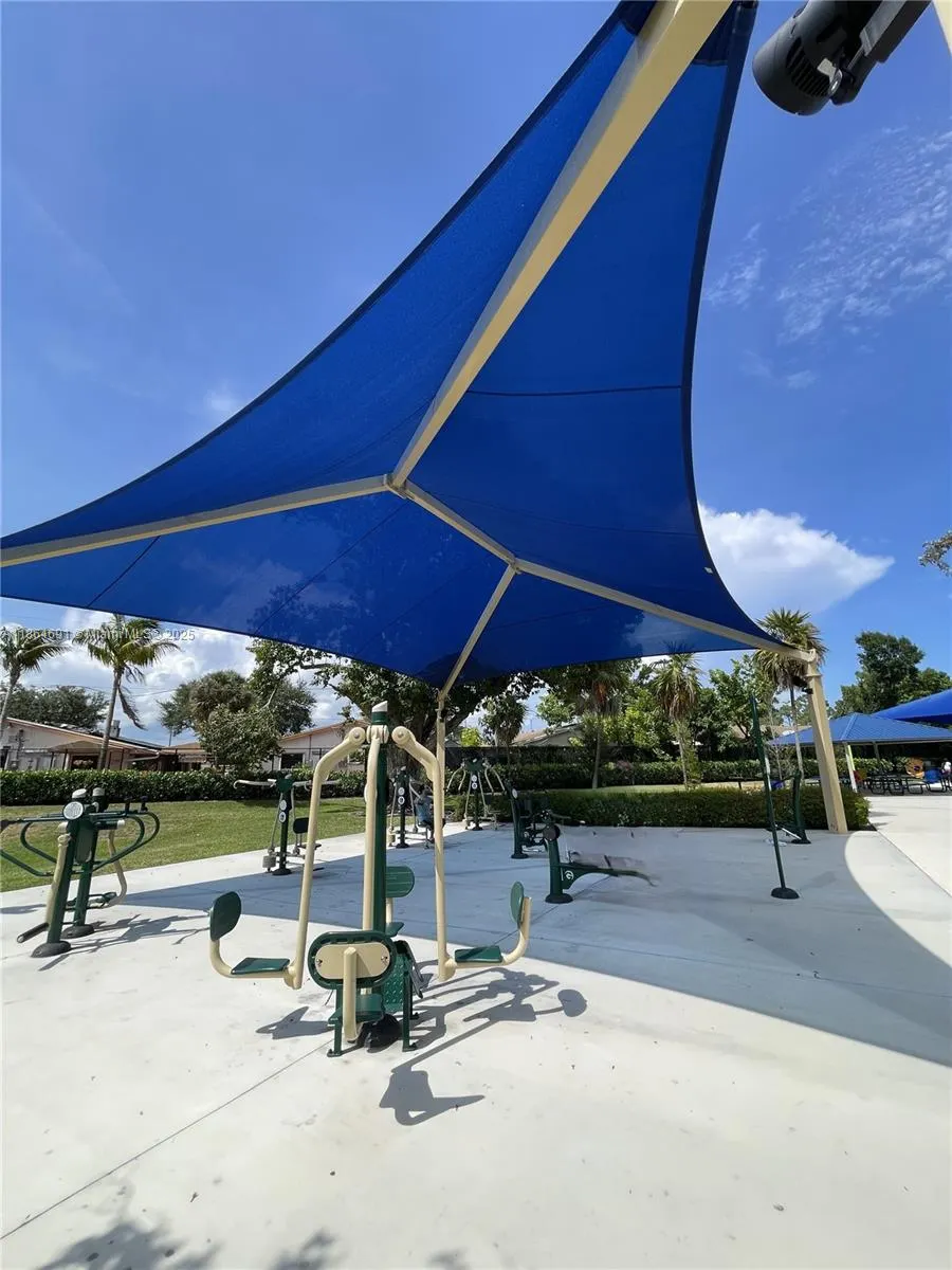 2301 NW 55th St, #2301