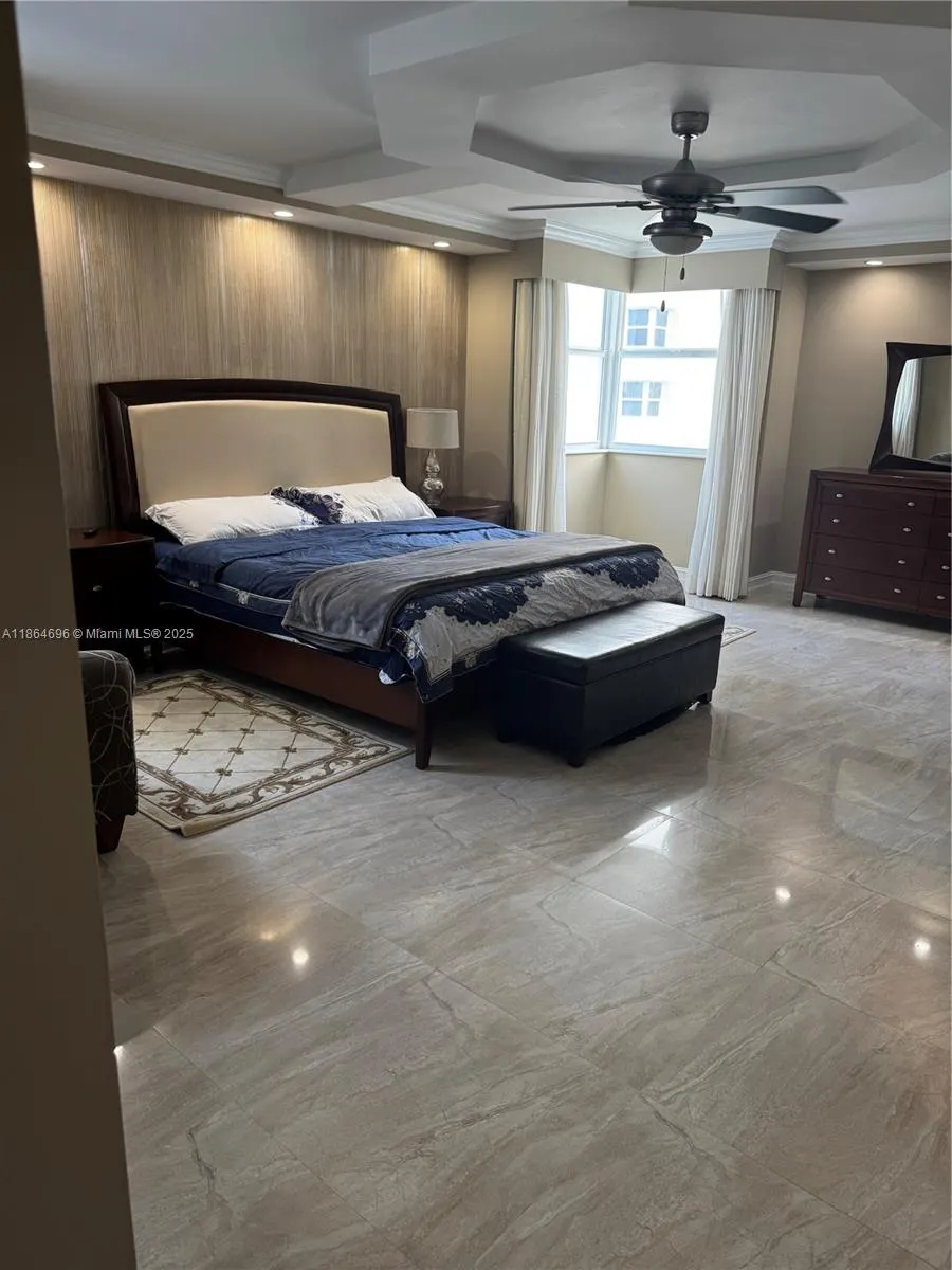 1880 S Ocean Dr, #TS106