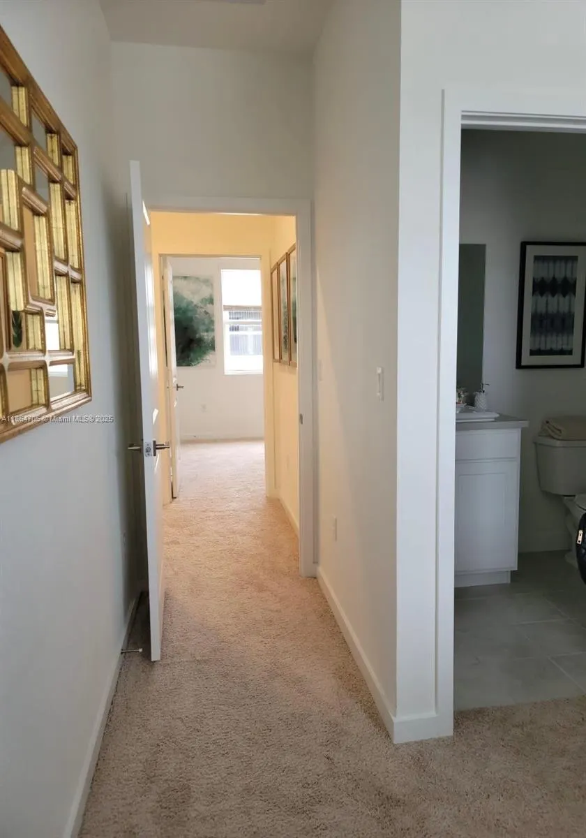 460 NE 5th Ter, #460