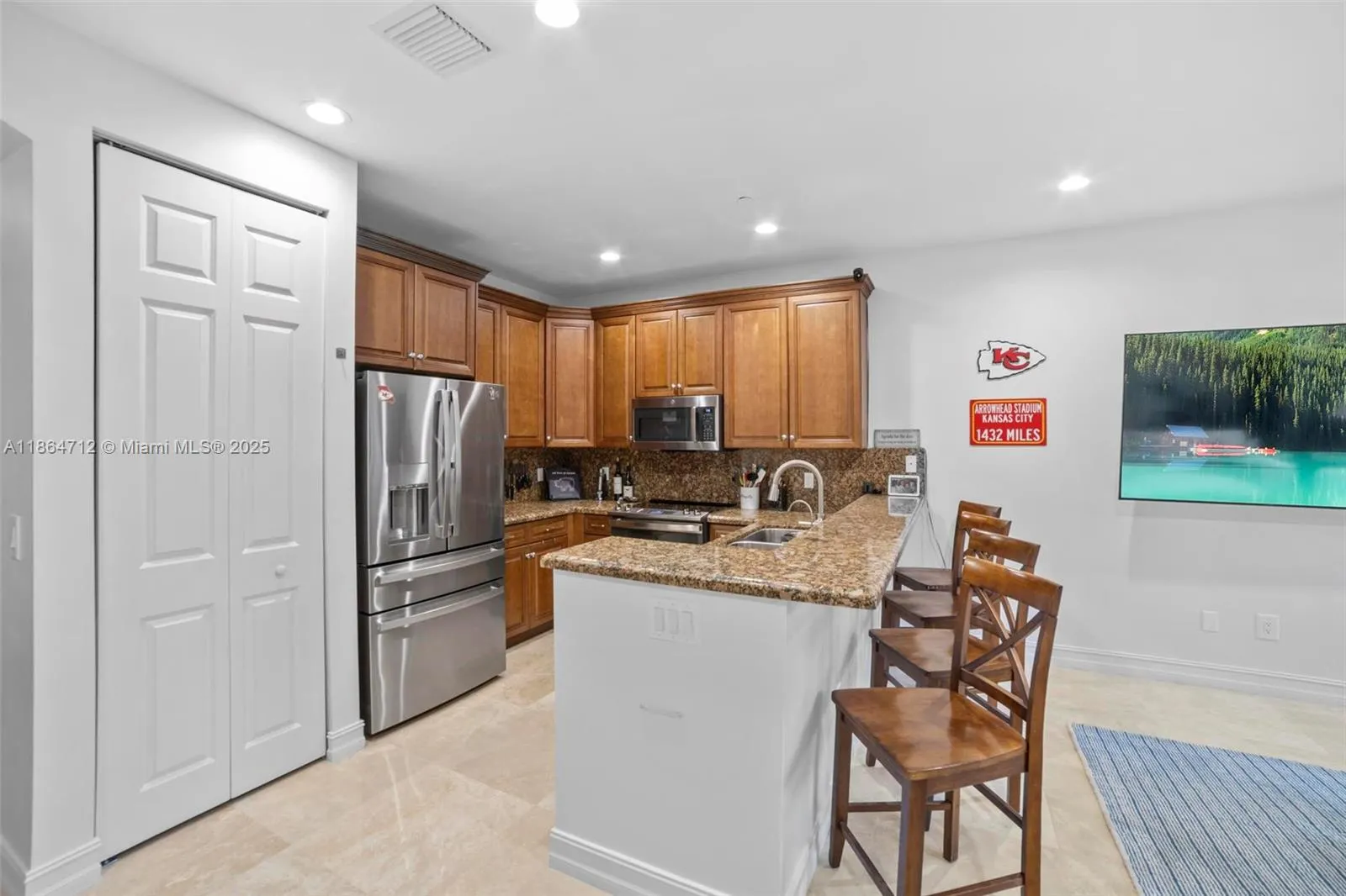 542 NE 17th Ave, #542