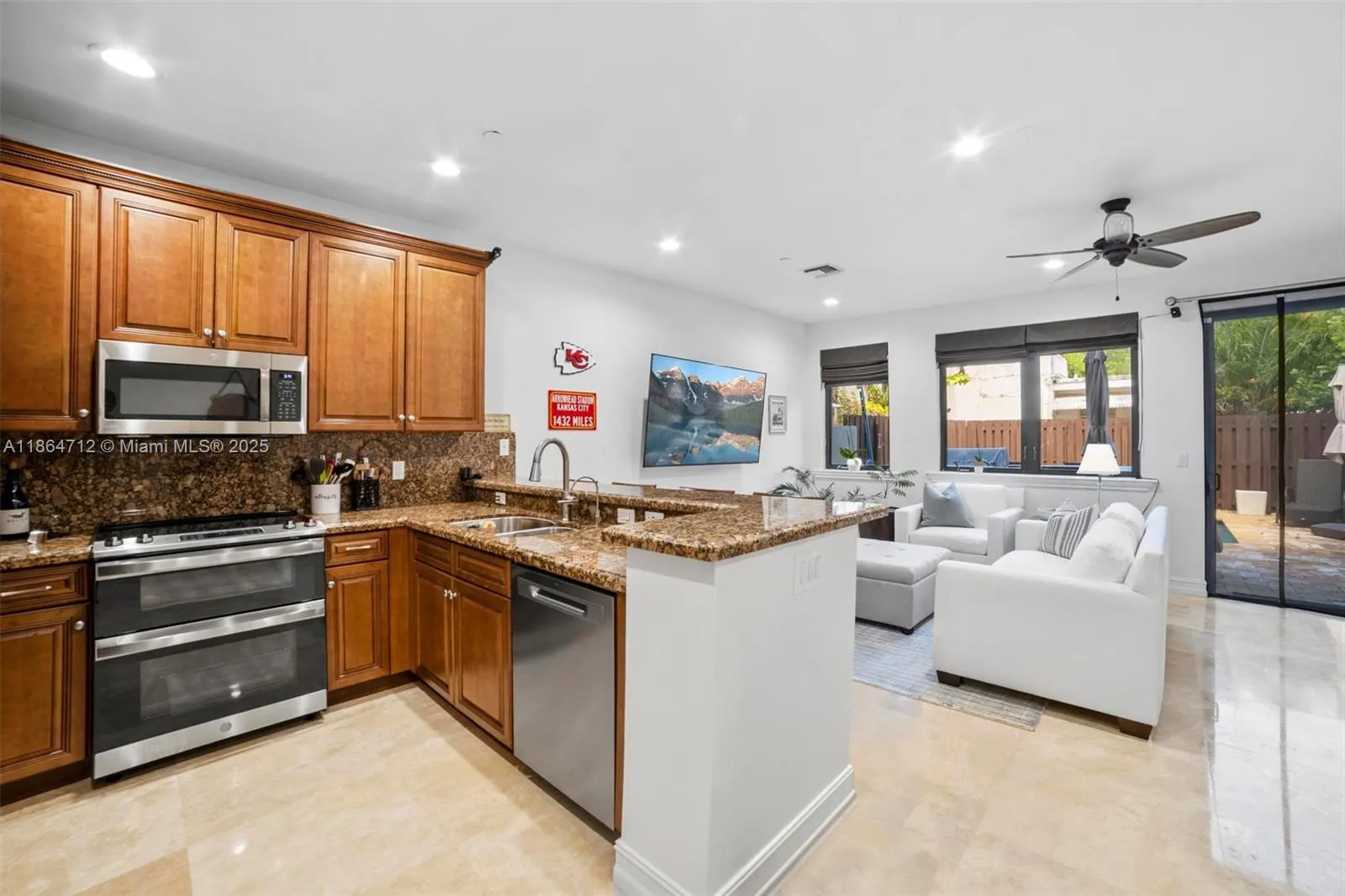 542 NE 17th Ave, #542