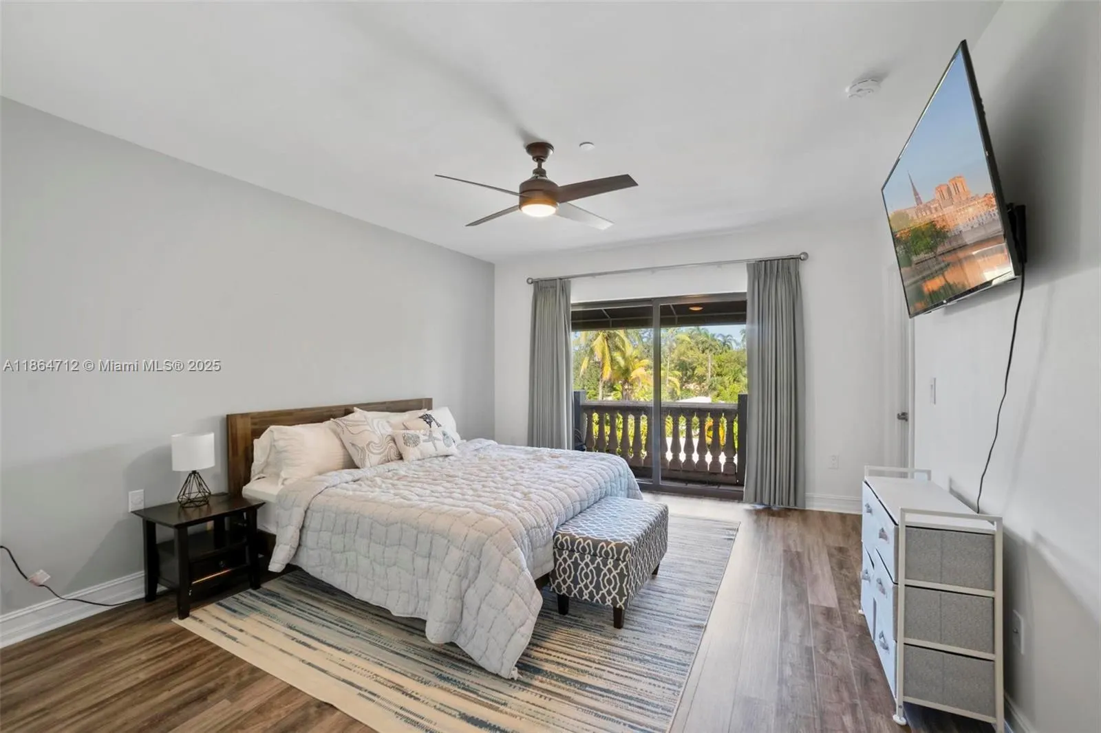 542 NE 17th Ave, #542