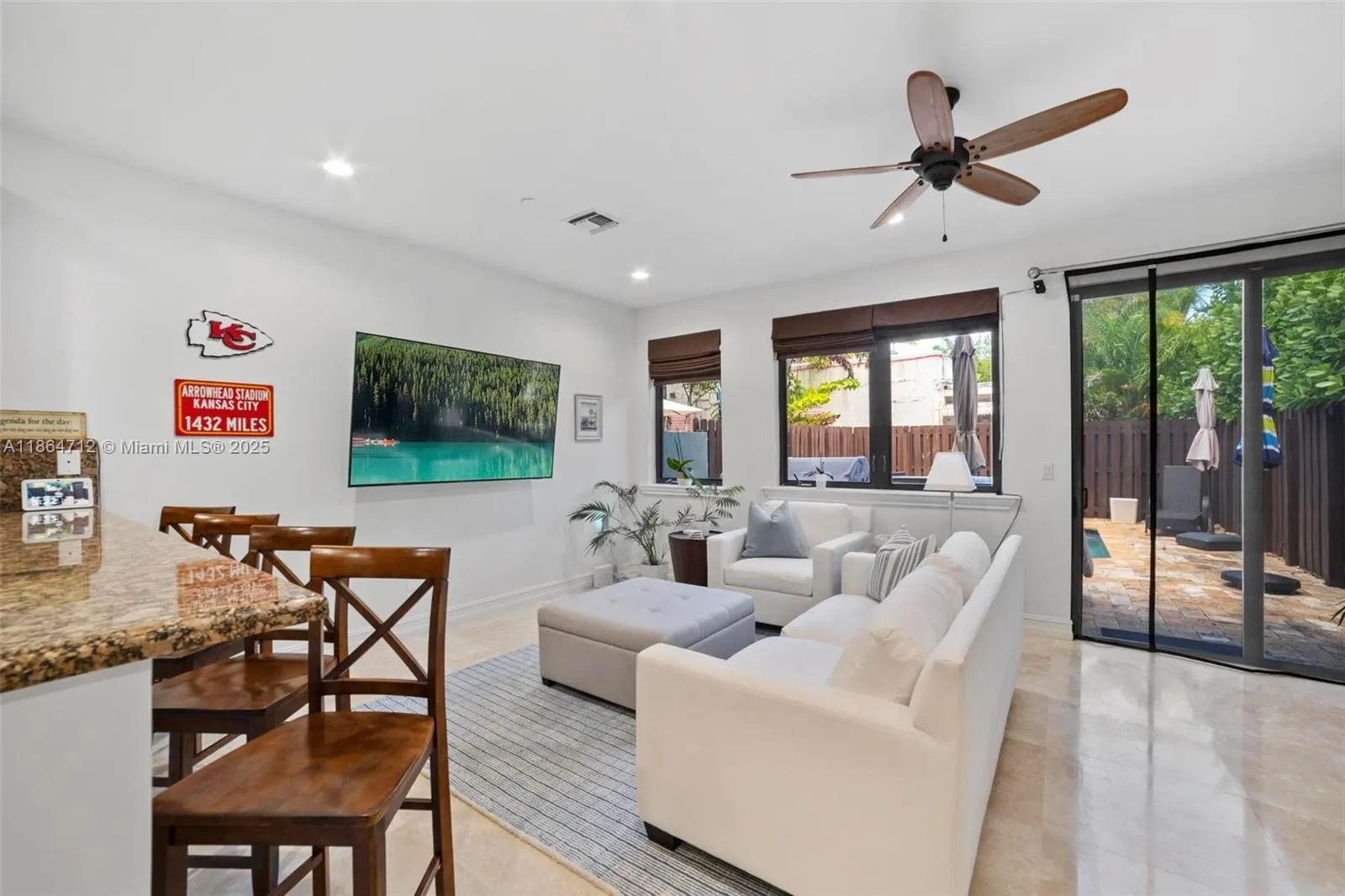 542 NE 17th Ave, #542