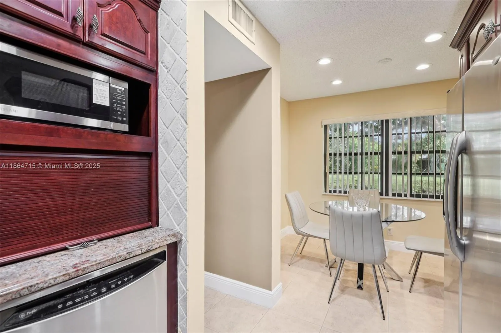 9103 W Sunrise Blvd